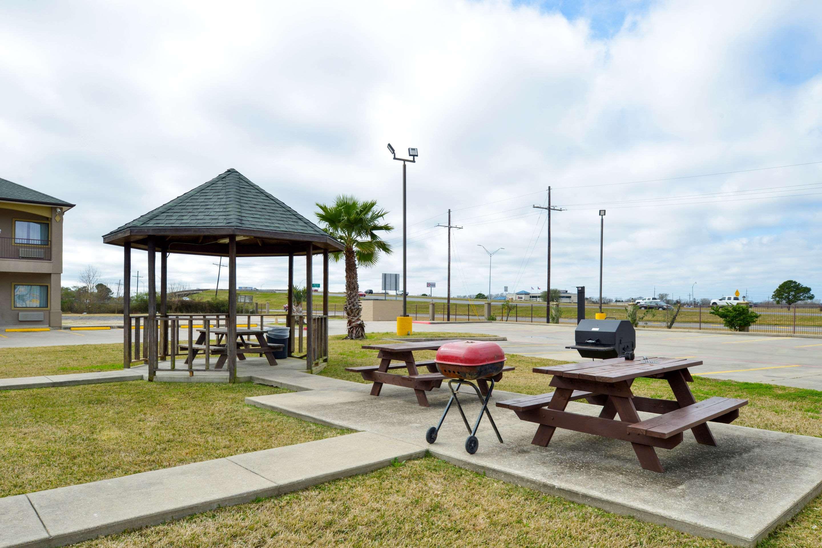Econo Lodge&Suites Port Arthur Exterior foto
