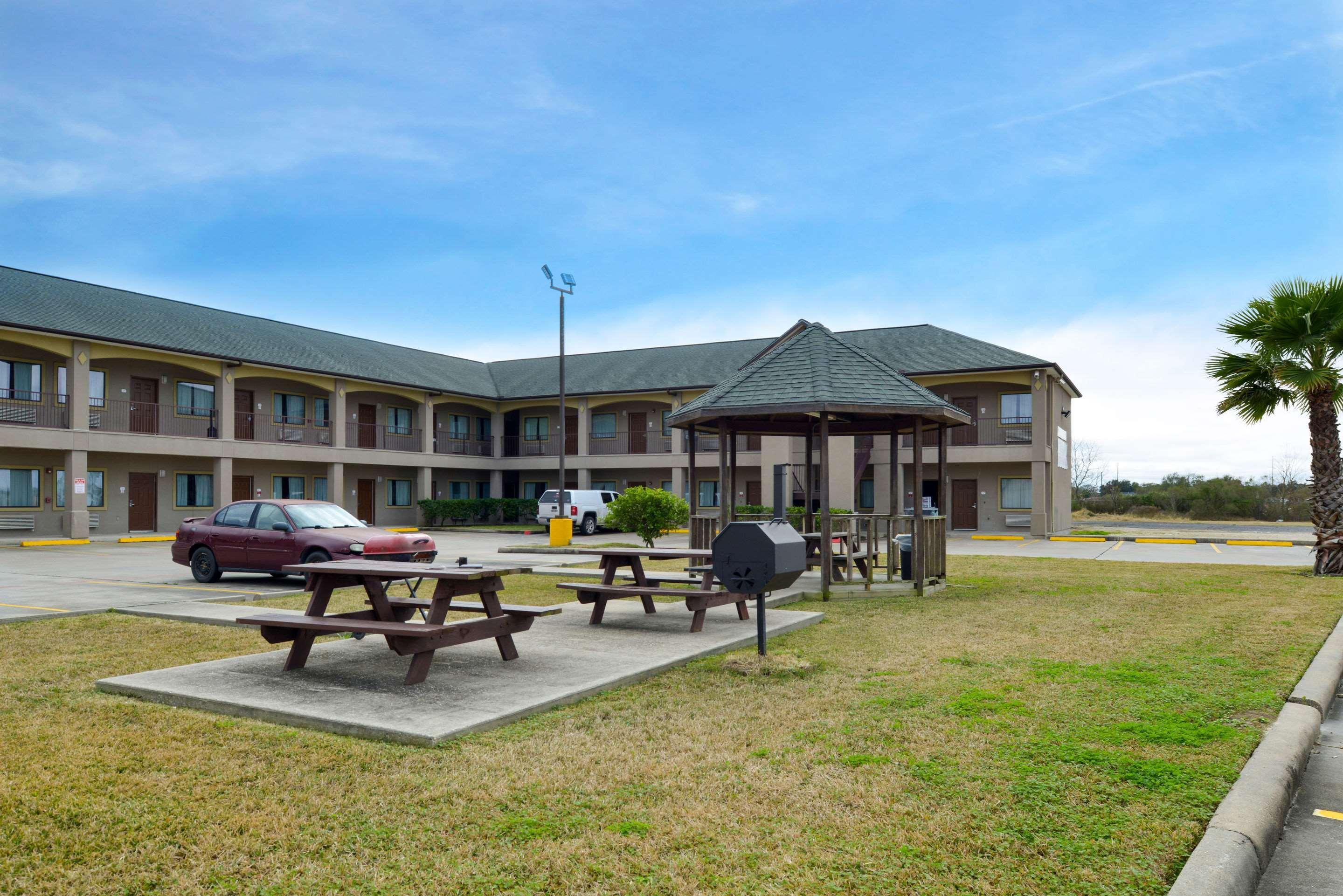 Econo Lodge&Suites Port Arthur Exterior foto